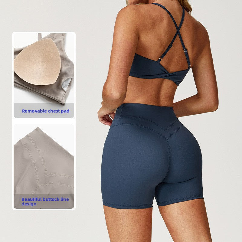 Rugged tight-fitting back yoga set